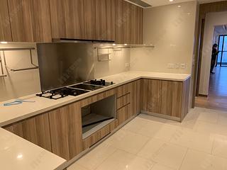 Mid Levels Central - Branksome Grande 03