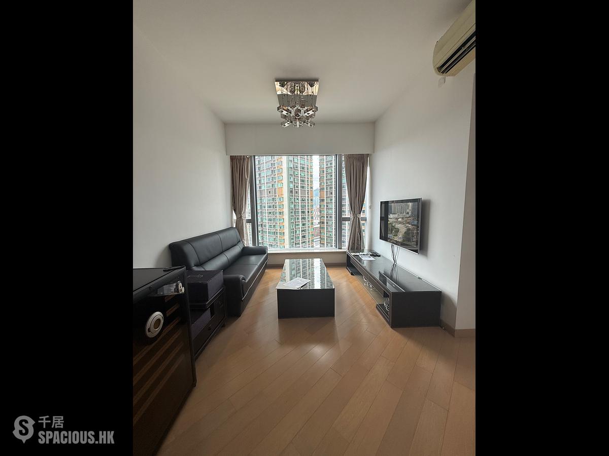 West Kowloon - The Cullinan (Tower 21 Zone 5 Star Sky) 01