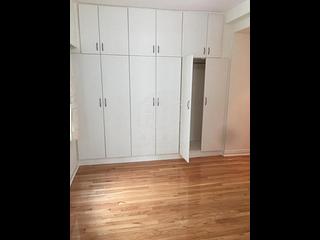 Mid Levels Central - Goldwin Heights 03