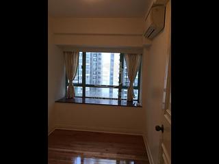 Mid Levels Central - Goldwin Heights 05