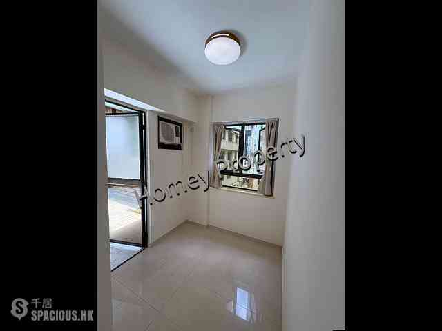 Ap Lei Chau - Shun King Court 01