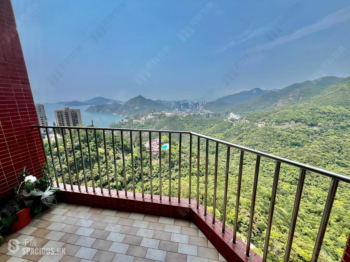 Repulse Bay - The Brentwood 01