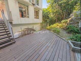 Chung Hom Kok - Horizon Lodge 03