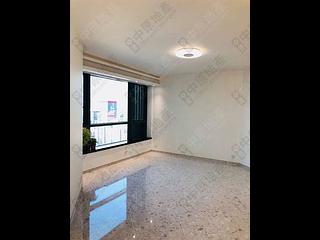 Mid Levels West - 80 Robinson Road 02