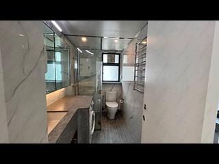 Mid Levels West - 80 Robinson Road 08