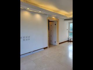 Stanley - Redhill Peninsula Site A (Phase 4) 10