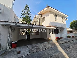 Chung Hom Kok - Casa Del Sol 28