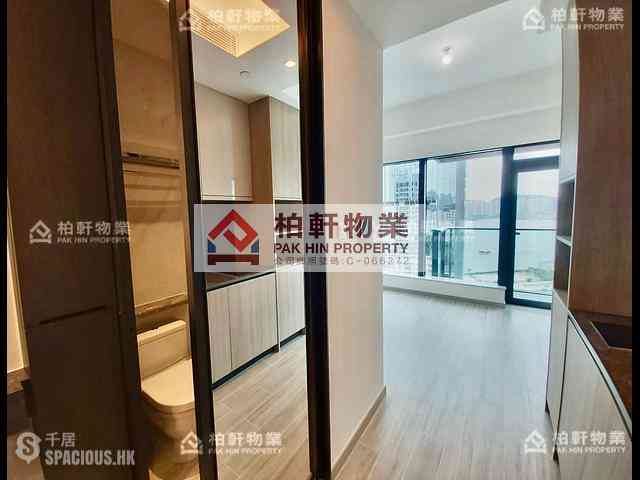 Quarry Bay - Novum East 01