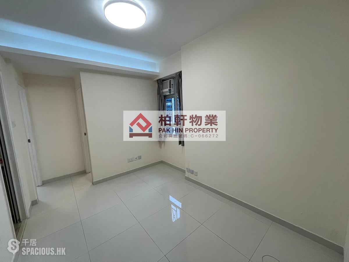 Quarry Bay - Riviera Mansion 01