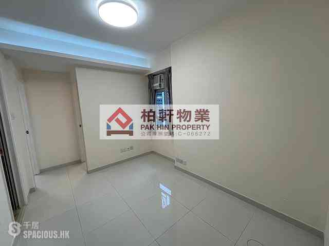 Quarry Bay - Riviera Mansion 01