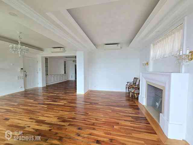 Repulse Bay - Ridge Court Block A-B 06