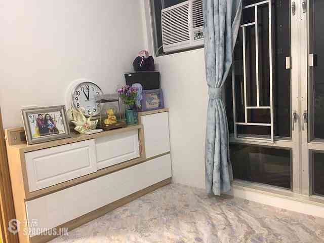 Tung Chung - Yu Tung Court Hei Tung House (Block C) 07