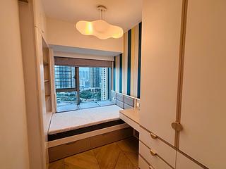 West Kowloon - The Harbourside 05