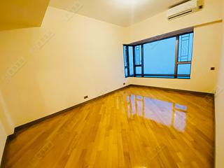 West Kowloon - Sorrento 05
