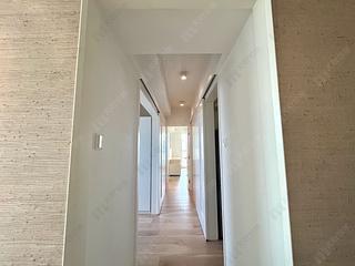 Mid Levels West - Skyview Cliff 20