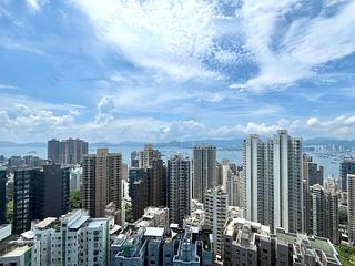 Mid Levels West - Skyview Cliff 27
