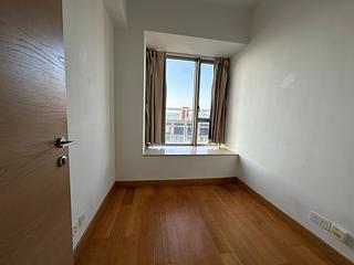 Sai Ying Pun - Island Crest Block 1 07