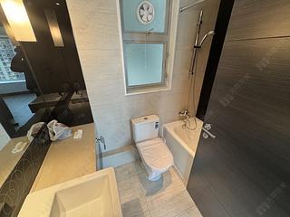 Sai Ying Pun - Centre Place 12