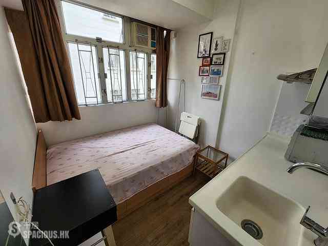 Sai Ying Pun - 114-116, First Street 01