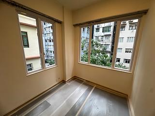Happy Valley - Evone Court 05
