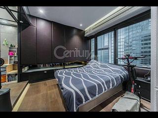 Wan Chai - Convention Plaza Apartments 06