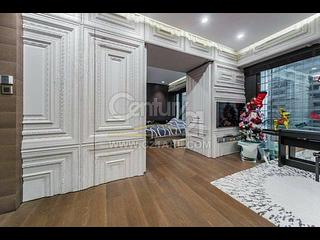 Wan Chai - Convention Plaza Apartments 04