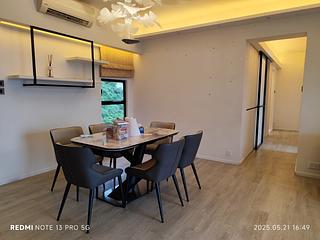 Repulse Bay - The Brentwood 05