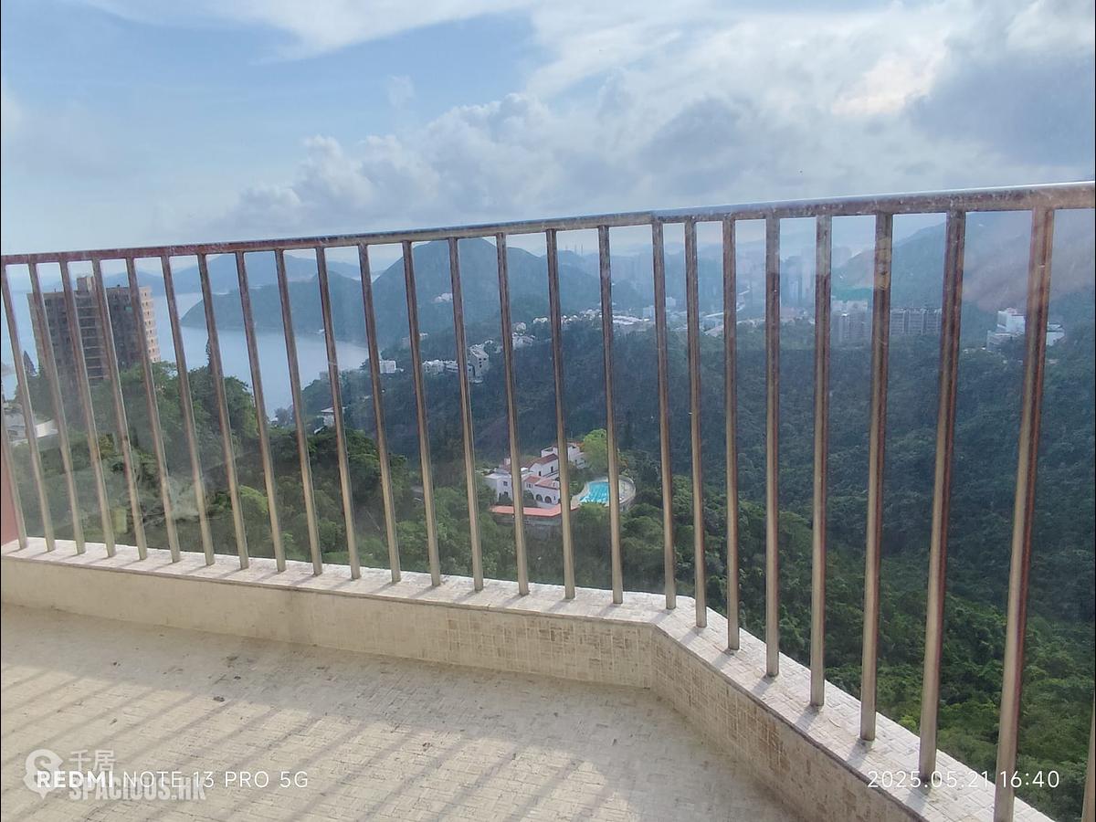 Repulse Bay - The Brentwood 01