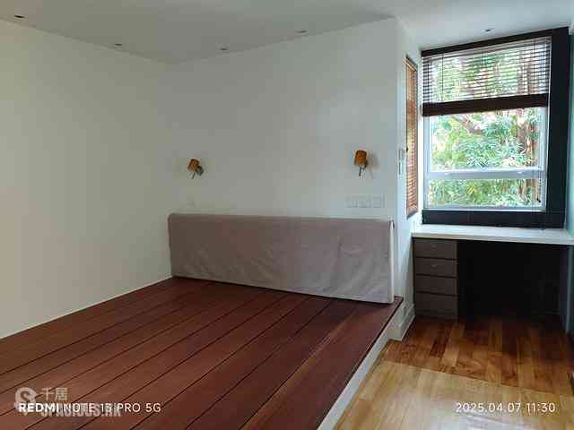 Shouson Hill - Country Villa Block 1 05