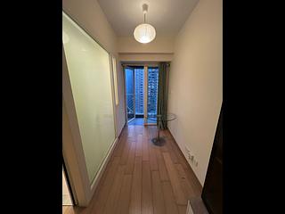 Mid Levels Central - The Icon 12