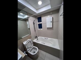 Mid Levels Central - The Icon 02