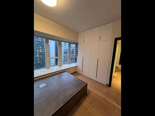 Mid Levels Central - The Icon 15