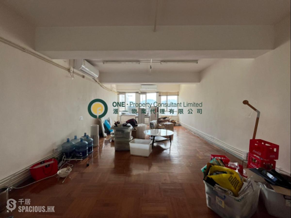 Sheung Wan - Chung Ying Building 01
