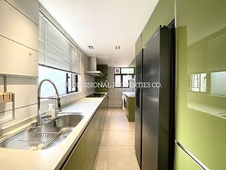Jardines Lookout - Butler Towers 03