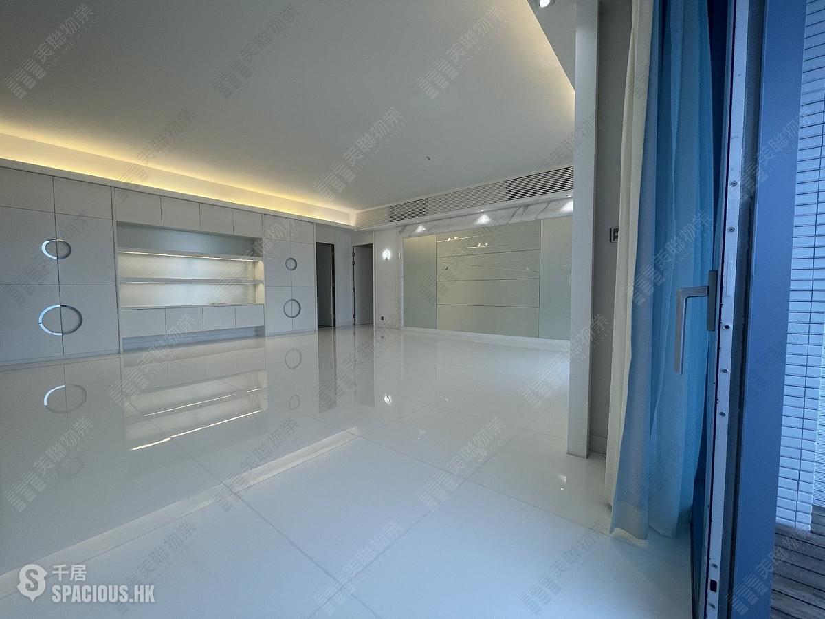 Cyberport - Residence Bel-Air 01