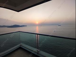 Cyberport - Residence Bel-Air 02