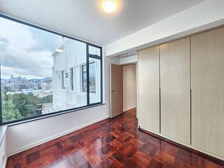 Beacon Hill - Hillsea Court 14