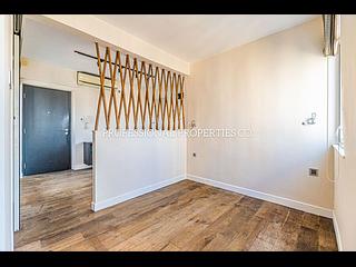 Sai Ying Pun - Comfort Court 11