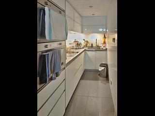 Wan Chai - Convention Plaza Apartments 04
