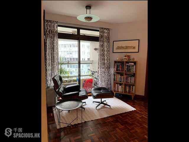 Soho - Albron Court 01