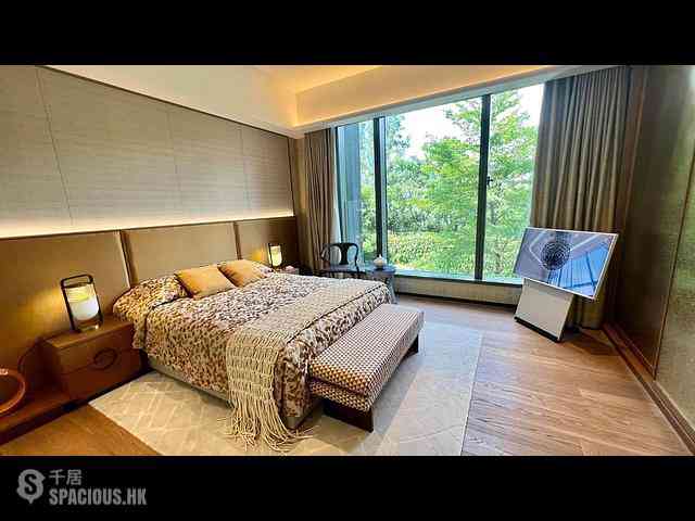 Beacon Hill - Mont Verra Tower 5 07
