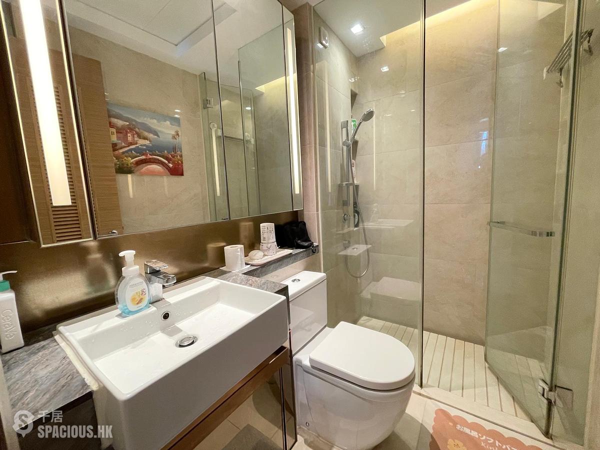 Tung Chung - Century Link Phase 1 Tower 6B 01