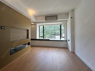 Mid Levels Central - Tycoon Court 25