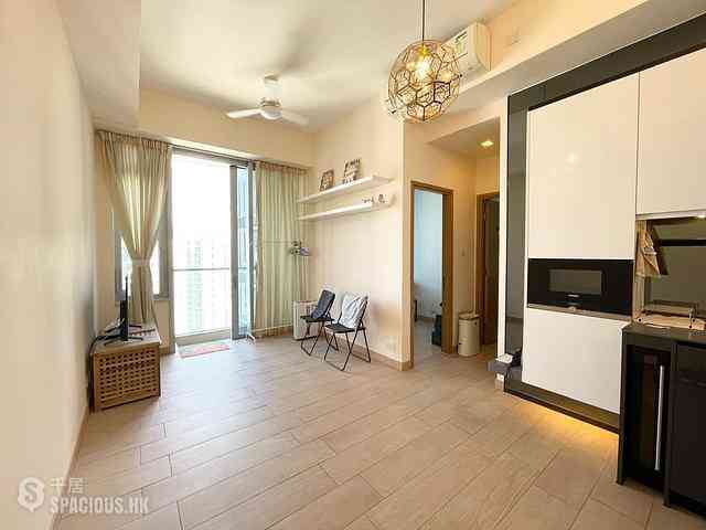 Tung Chung - Century Link Phase 1 Tower 6B 01