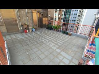 Sheung Wan - Shun Loong Building 04