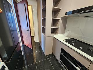 Tai Kok Tsui - One Silversea Tower 2 03