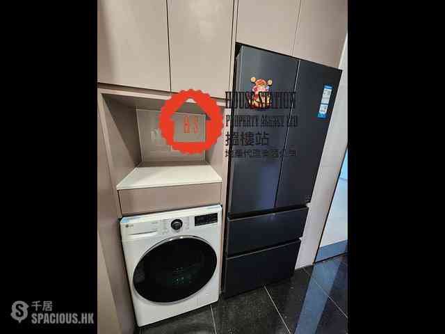 Tai Kok Tsui - One Silversea Tower 2 04
