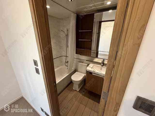 Tsuen Wan - The Pavilia Bay Block 2A 06