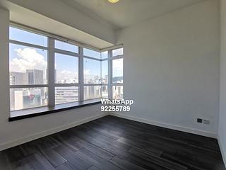 Wan Chai - J Residence 07