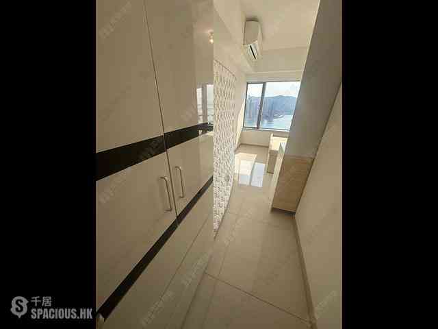 Tsuen Wan - Ocean Pride 02